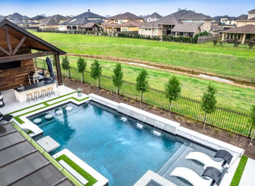 swimming pool builder spring tx